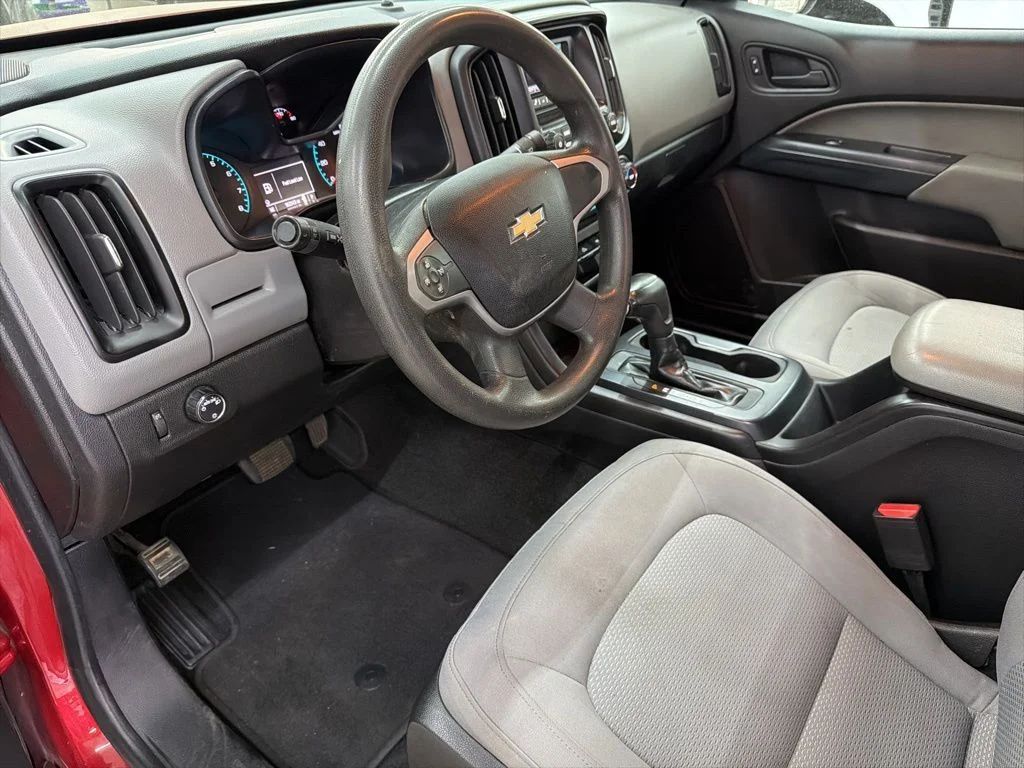 Used 2016 Red Chevrolet Work Truck image 31