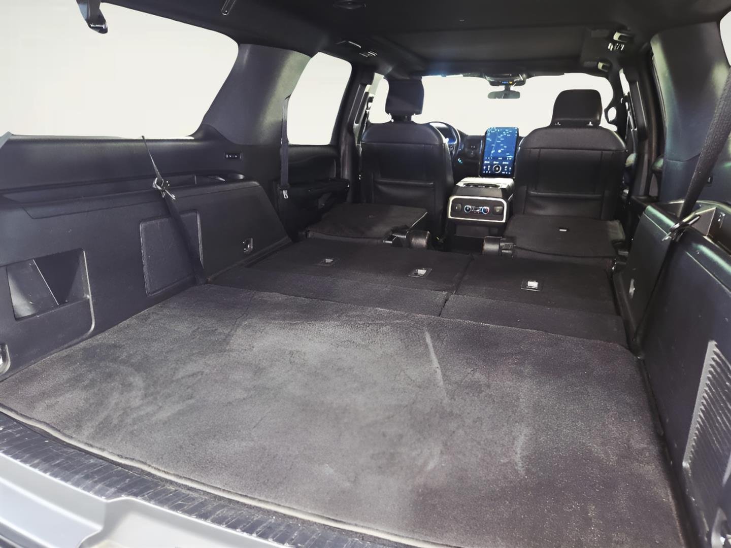 Used 2022 Dark Matter Gray Ford Limited image 45