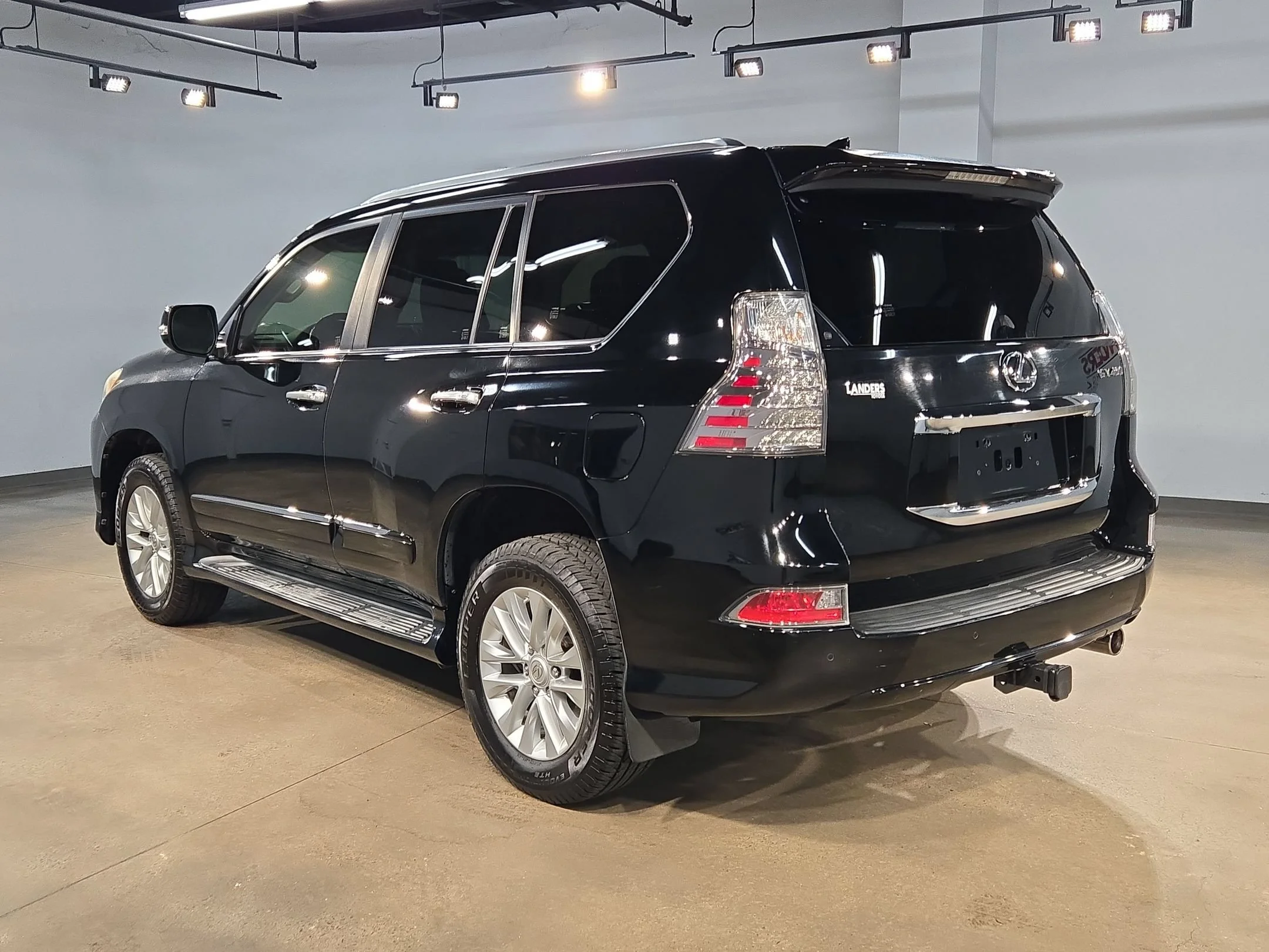 Used 2017 Black Onyx Lexus GX 460 image 5