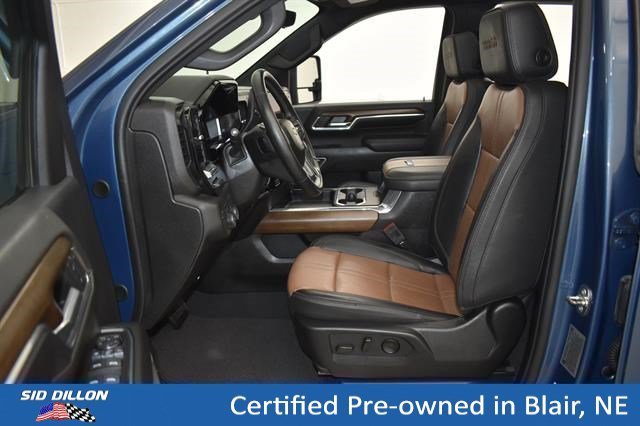 Used 2024 Lakeshore Blue Metallic Chevrolet High Country image 9