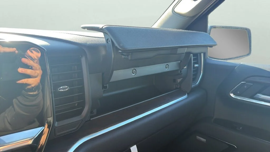 2026 GMC Sierra 1500 SLT - Photo 23