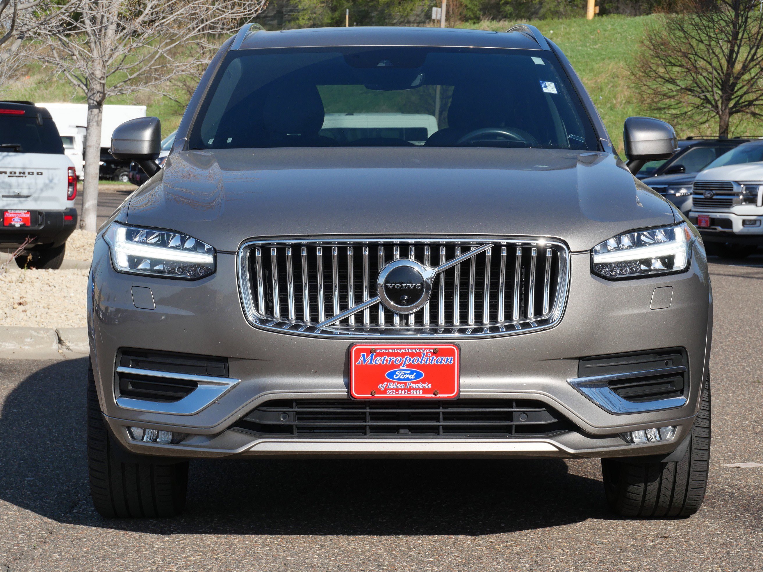 Used 2020 Volvo XC90 Inscription with VIN YV4A221L8L1573730 for sale in Eden Prairie, Minnesota