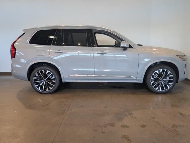 2026 Volvo XC90 Ultra - Photo 6