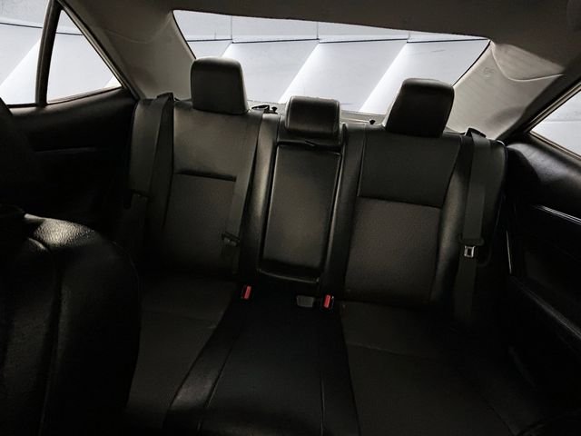 Used 2019 Silver Toyota SE image 18