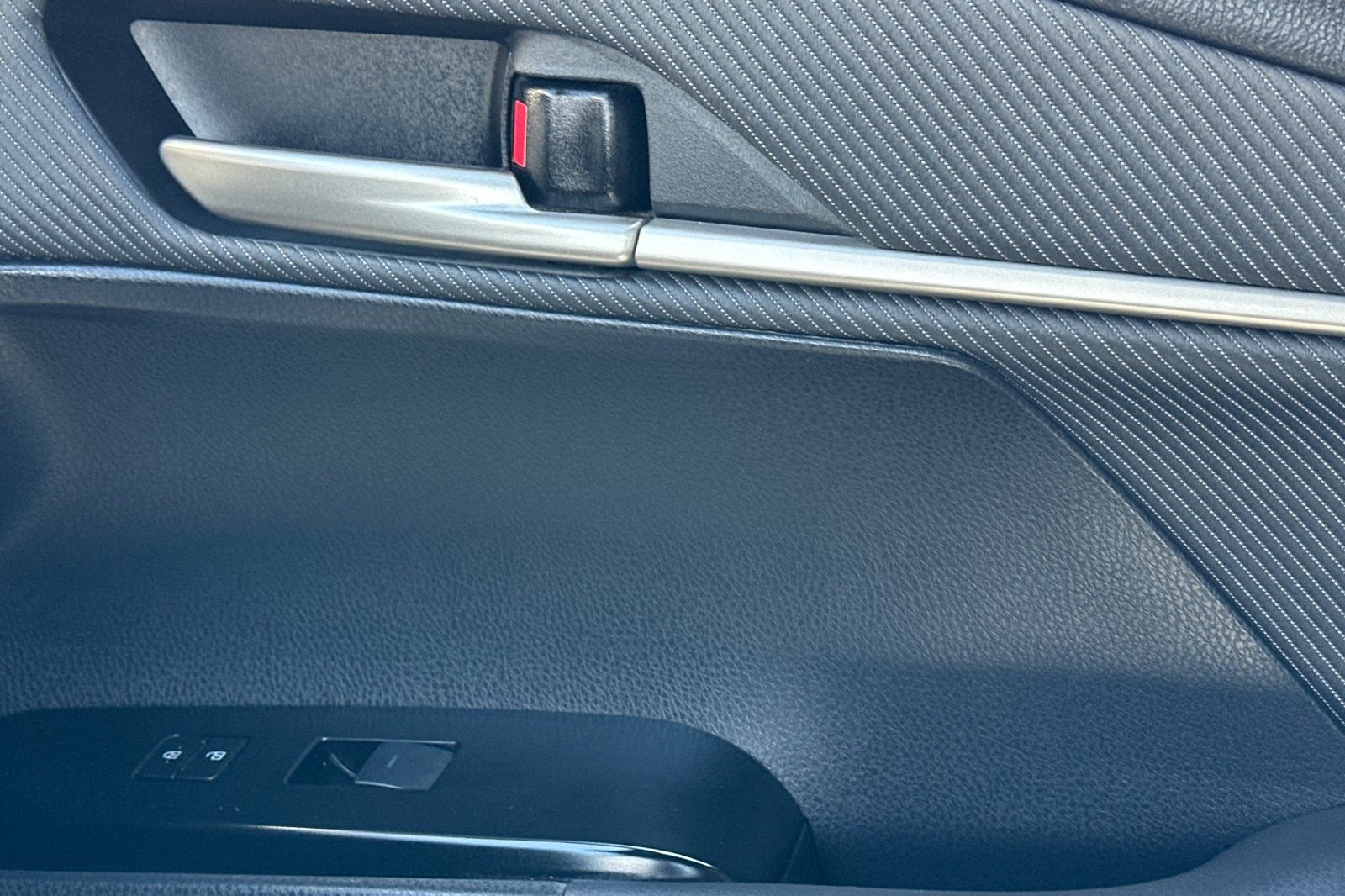 Used 2025 Gray Toyota SE image 18