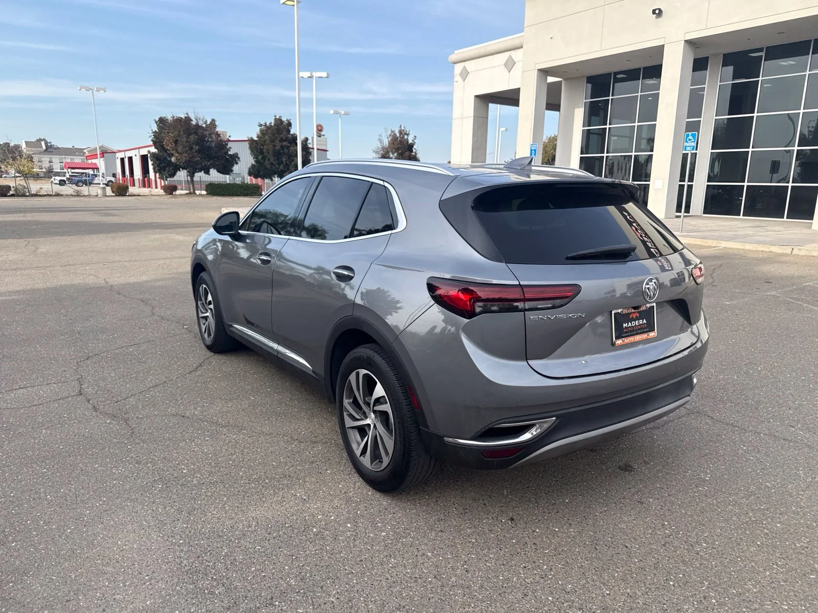 Used 2021 Gray Buick Essence image 5