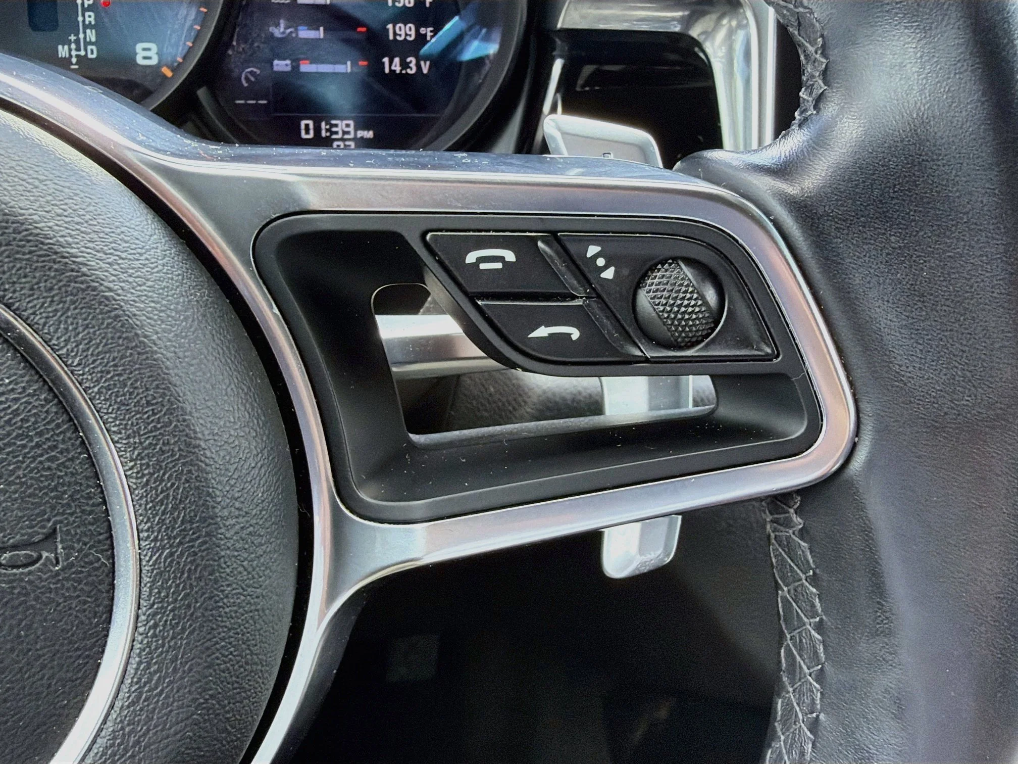 Used 2019 Blue Porsche Base image 37
