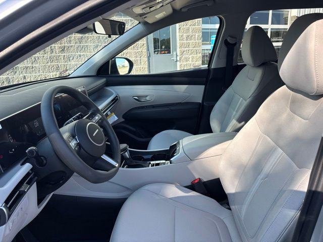 New 2026 Shimmering Silver Hyundai SEL Plus image 43