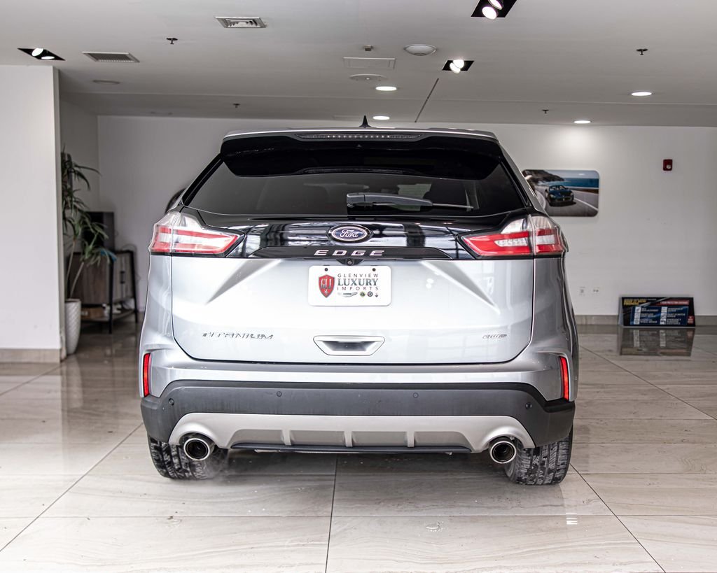 Used 2022 Silver Ford Titanium image 14