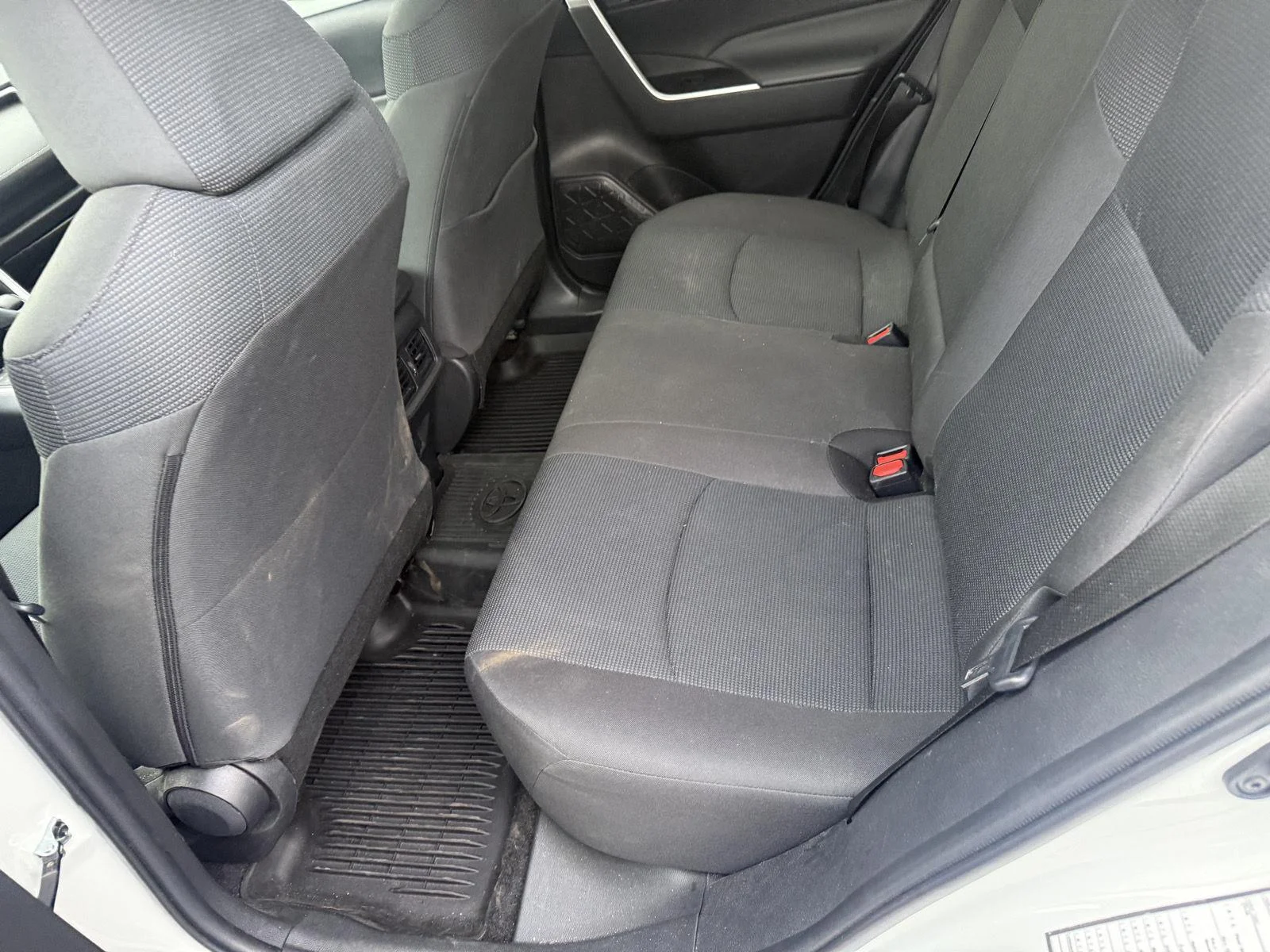 Used 2024 Ice Cap Toyota LE image 11