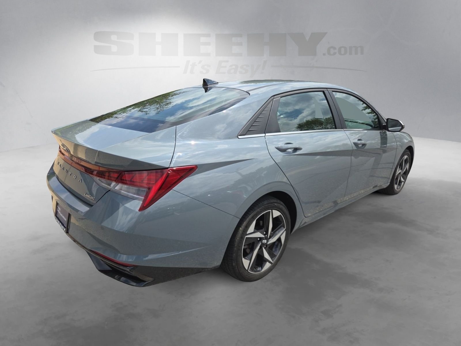 Used 2023 Gray Hyundai Limited image 13