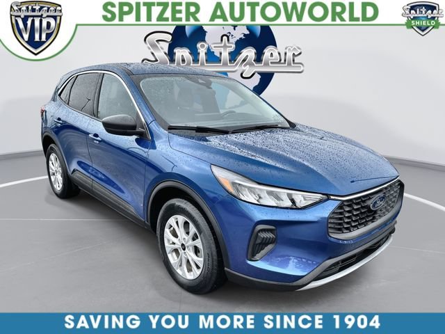 Used 2023 Blue Ford Active image 1