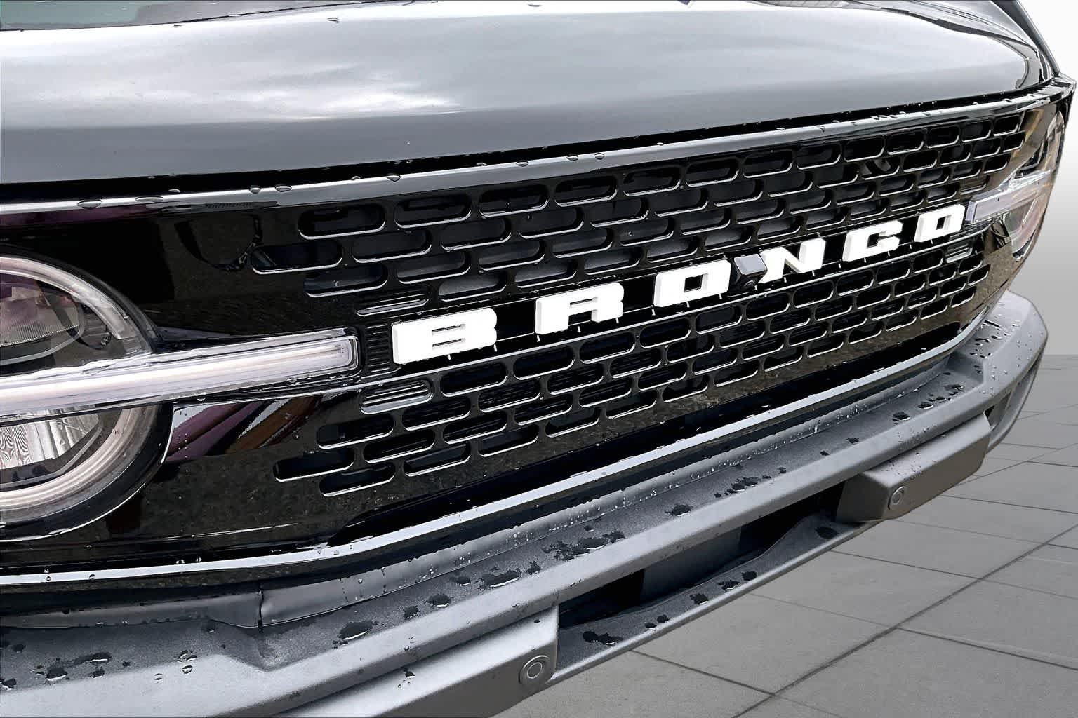 2025 Ford Bronco 4-Door Outer Banks - Photo 30