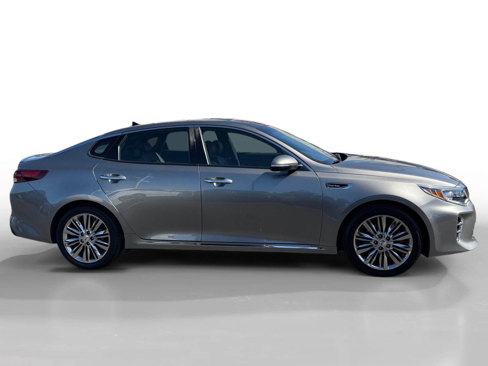 Used 2016 Titanium Gray Kia SXL image 6