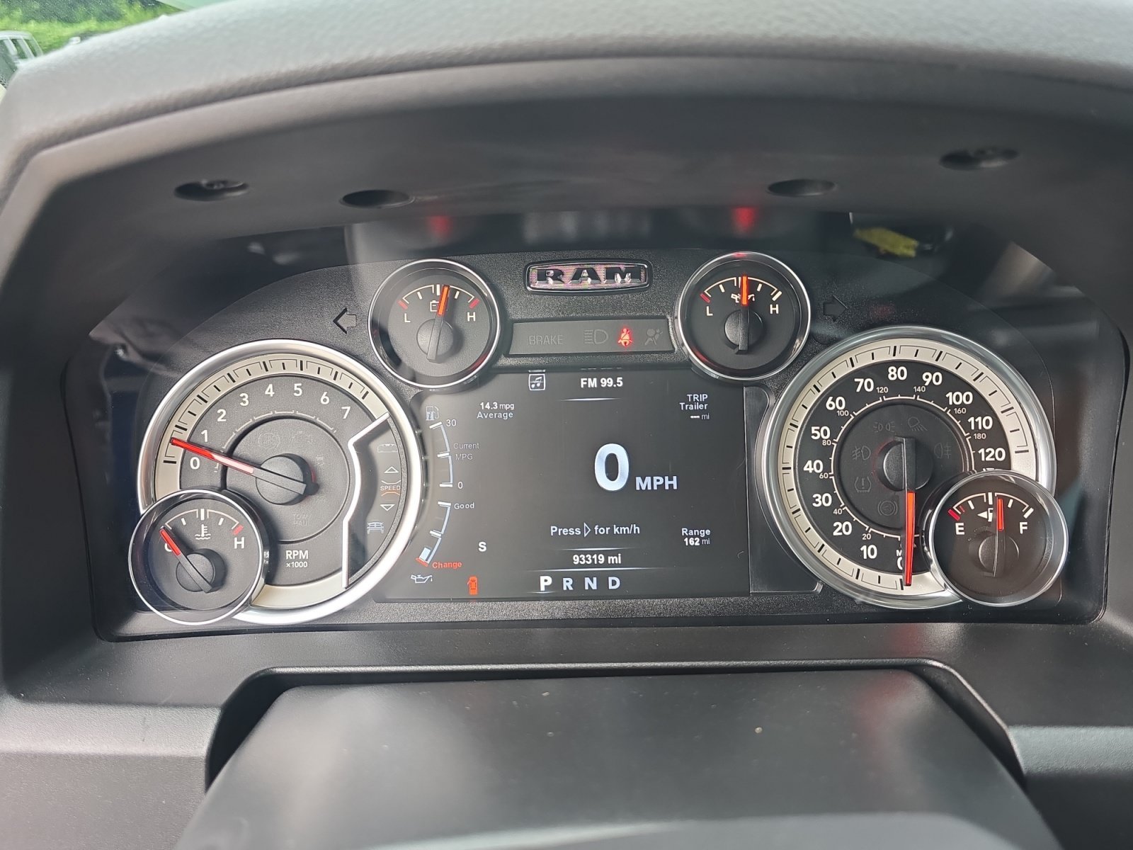 Used 2019 True Blue Pearlcoat Ram Lone Star image 17