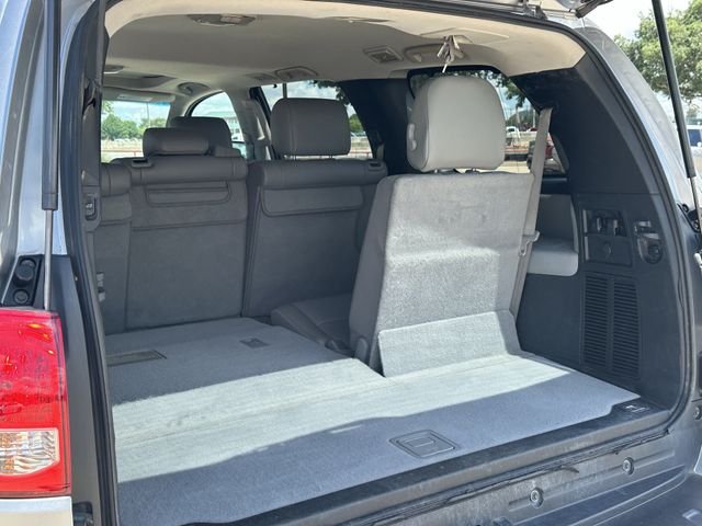 Used 2016 Silver Toyota Limited image 29