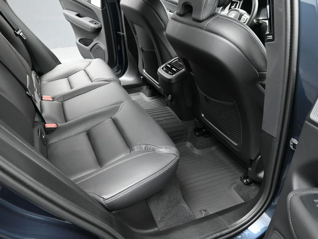 New 2026 Denim Blue Volvo Ultra image 16
