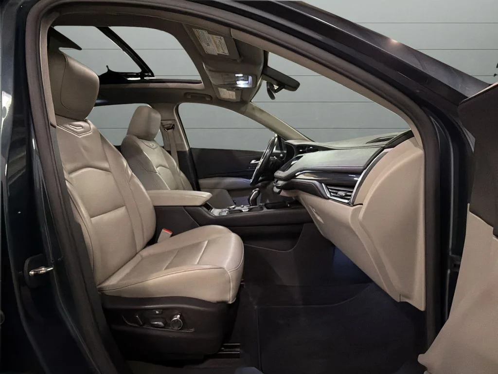 Used 2019 Gray Cadillac Premium Luxury image 15