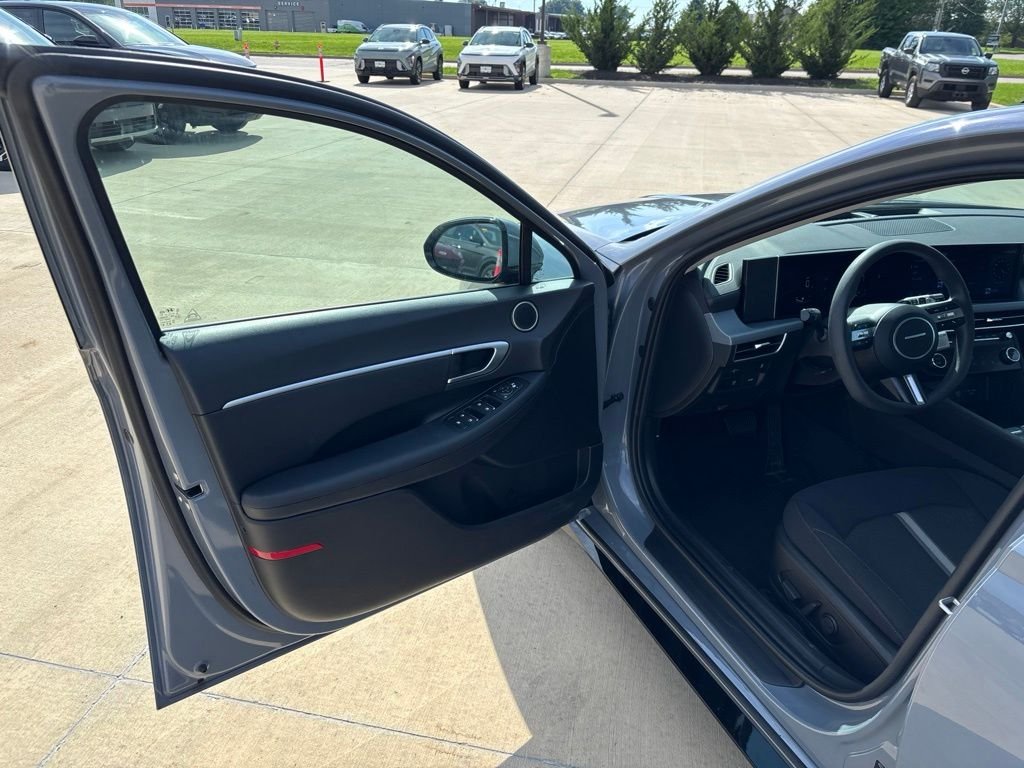 2024 Hyundai Sonata SEL - Photo 16