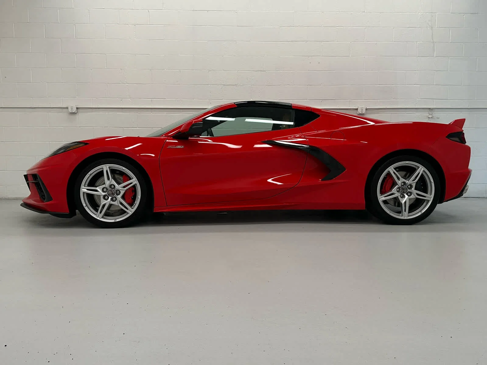 Used 2021 Torch Red Chevrolet 3LT image 3