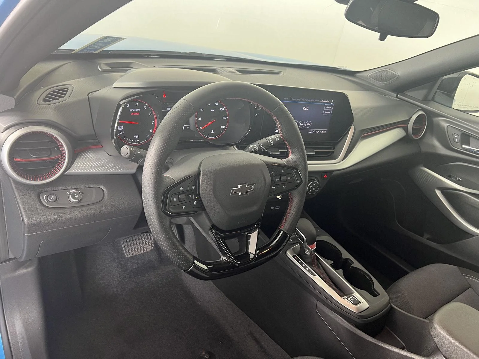 Used 2025 Marina Blue Metallic Chevrolet 1RS image 3