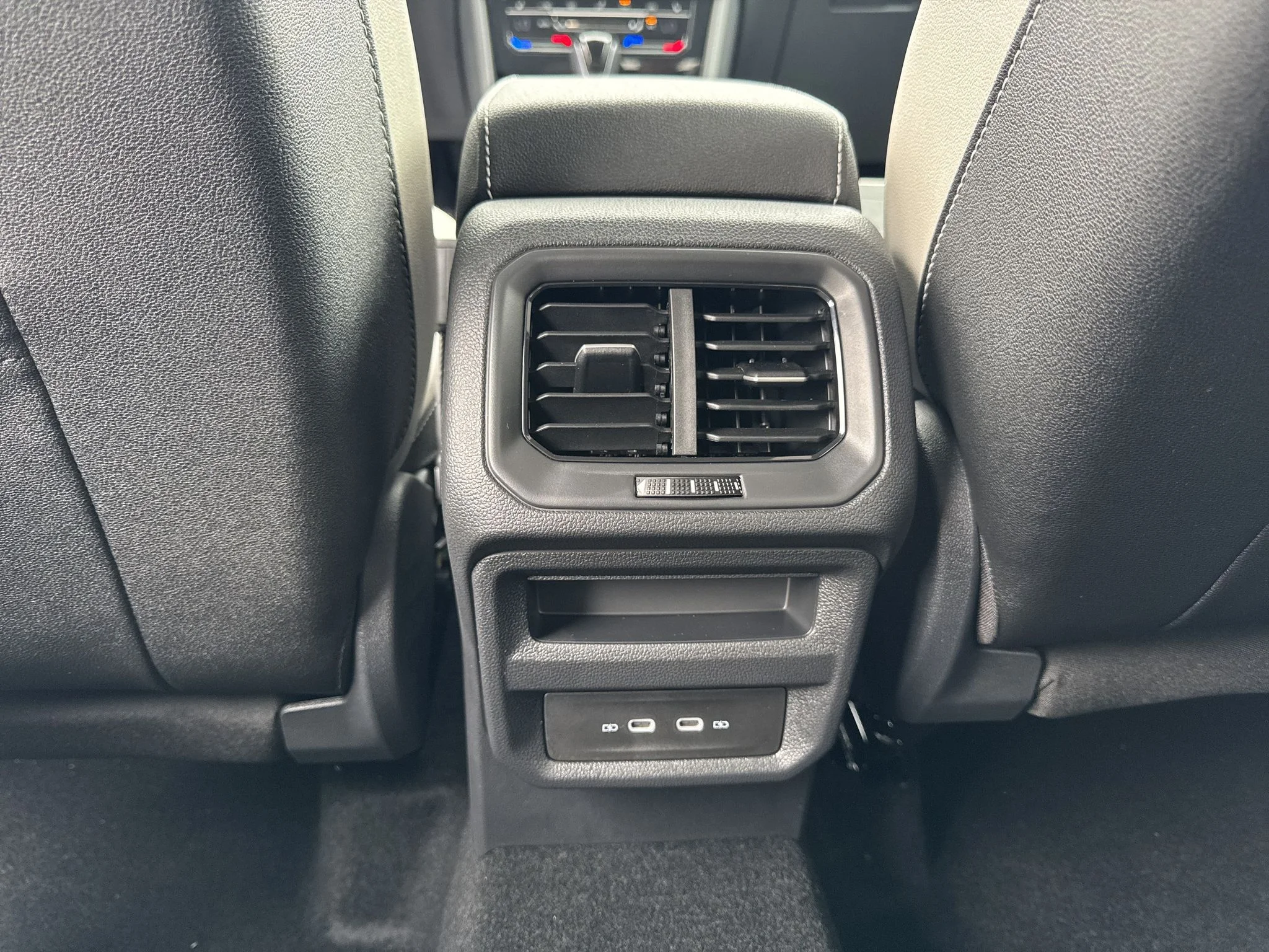 New 2026 Cornflower Blue Volkswagen SE image 31