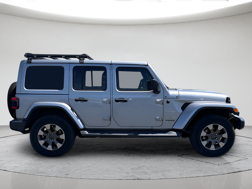 Used 2020 Silver Jeep Unlimited Sahara image 2