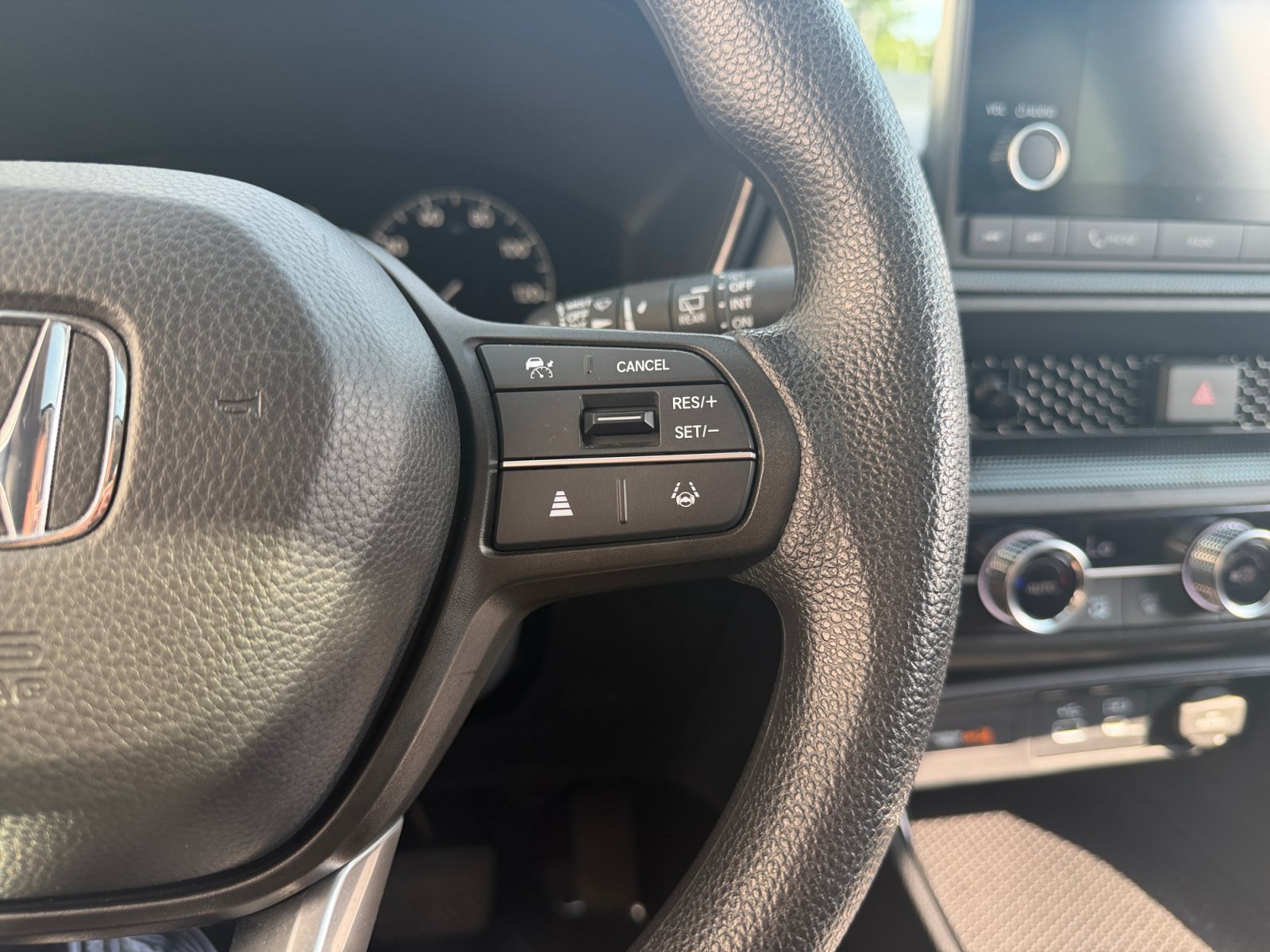2025 Honda CR-V EX - Photo 12