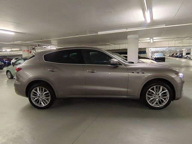 Used 2022 Grigio Metallic Maserati GT image 8
