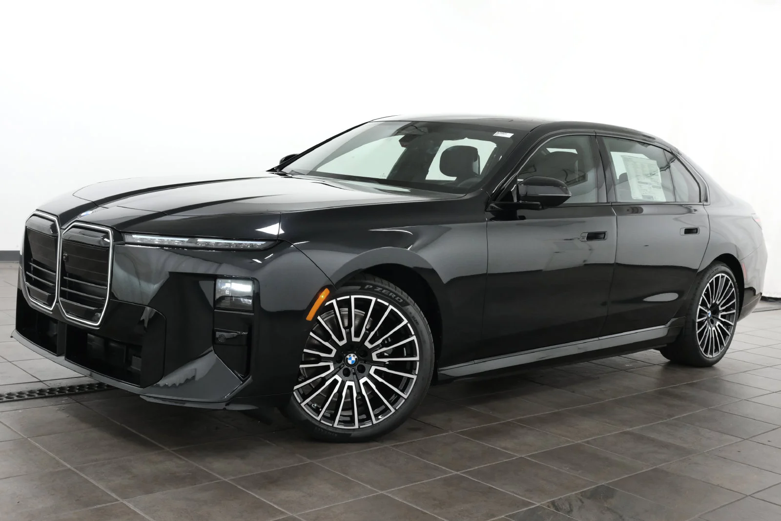 2027 BMW i7