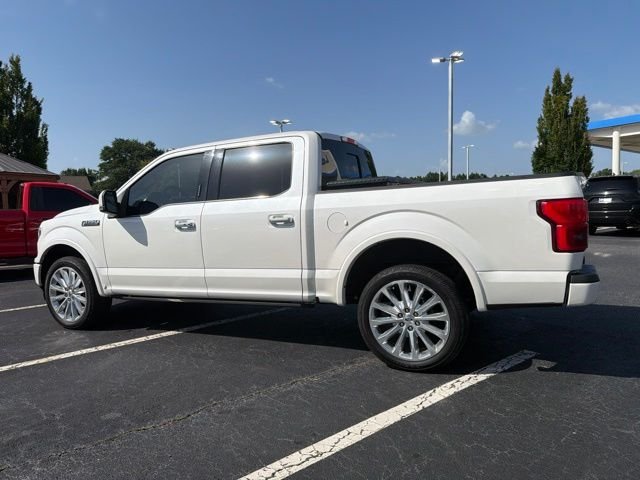 Used 2018 White Platinum Clearcoat Metallic Ford Limited image 11
