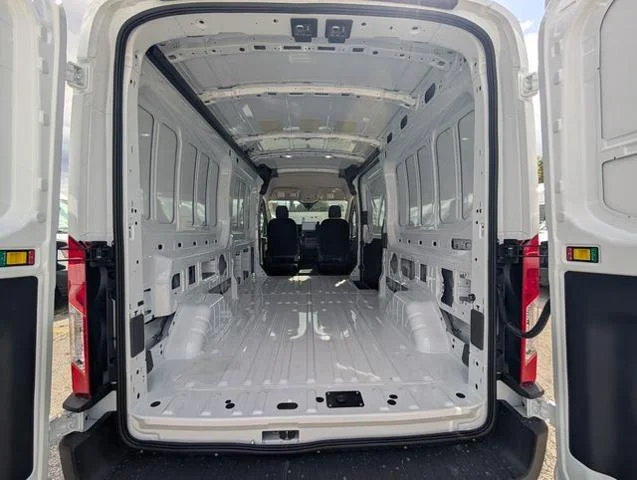 New 2026 Oxford White Ford Cargo Van image 18