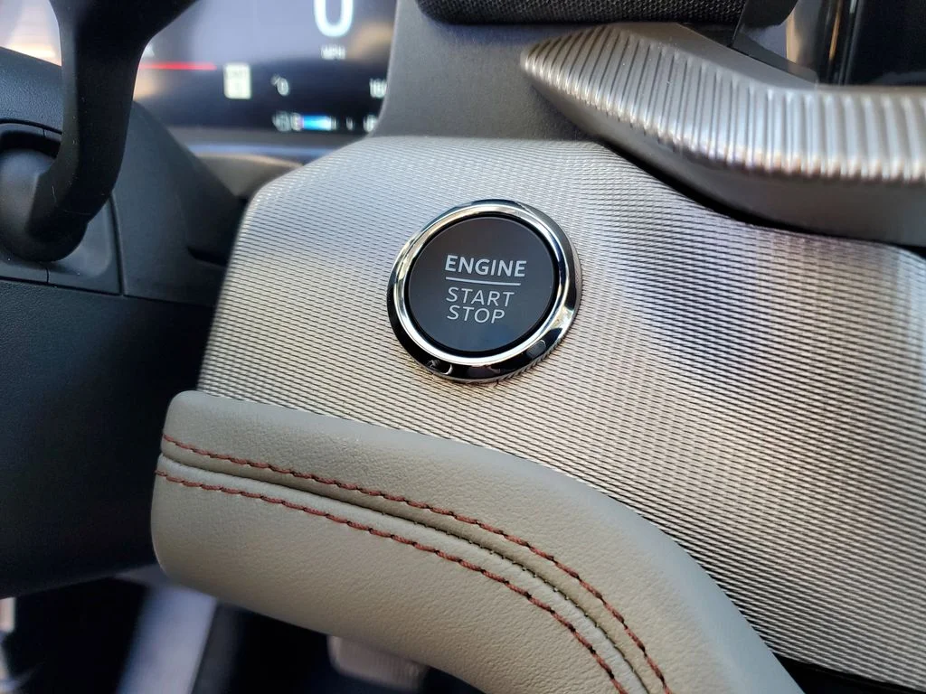 2026 Ford Explorer Active - Photo 12