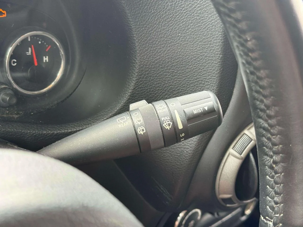 Used 2015 Black Clearcoat Jeep Sport image 27