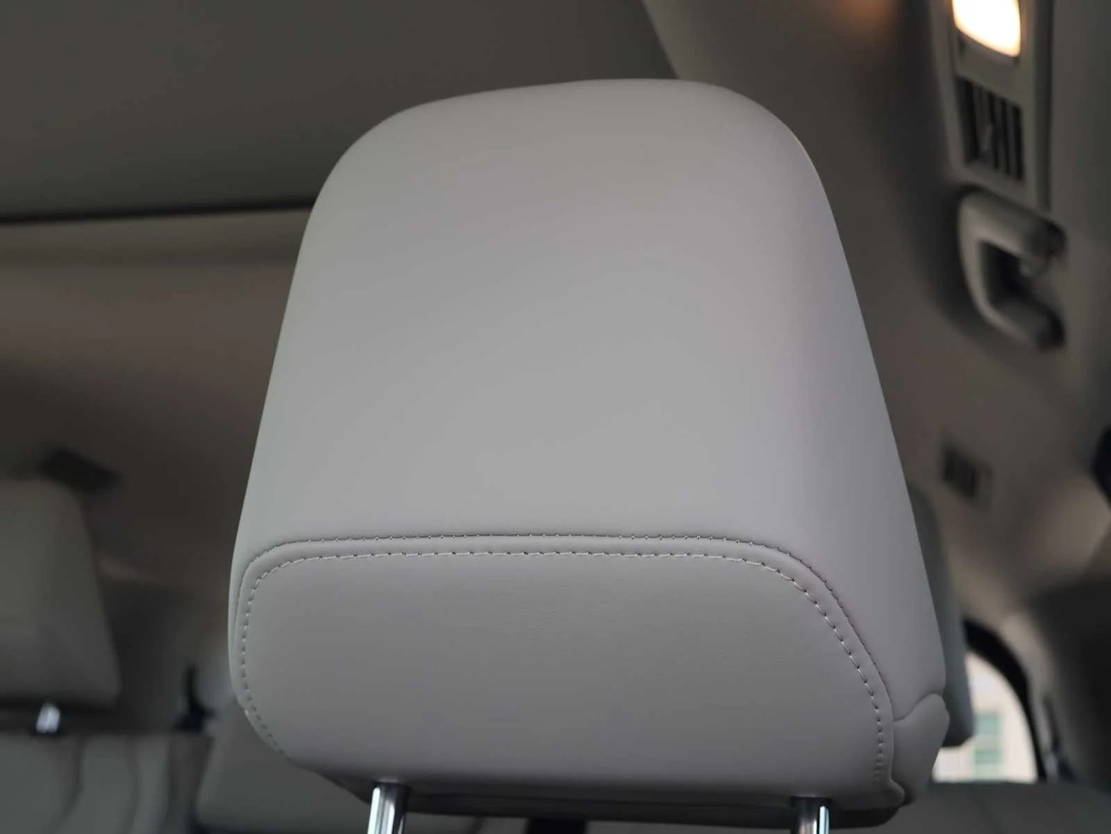 Certified Used 2027 Radiant White INFINITI LUXE image 10