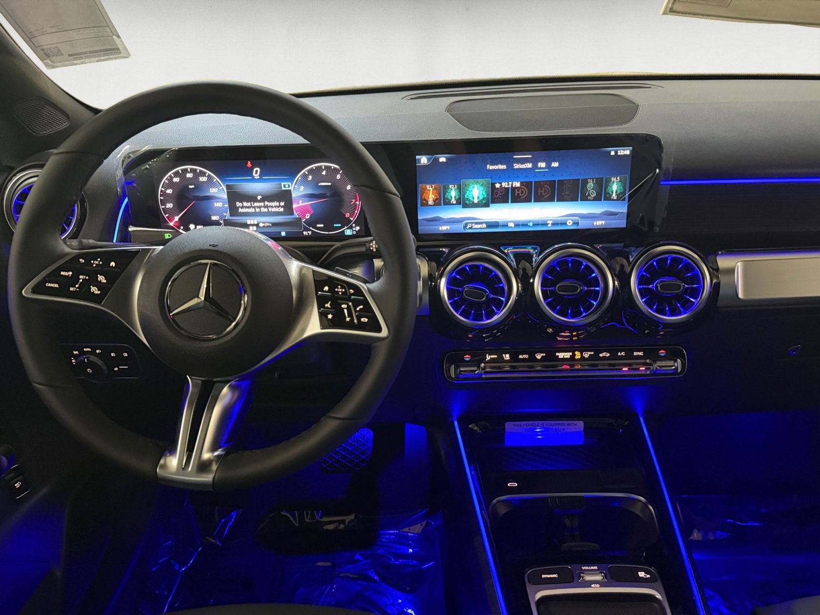 New 2026 Cirrus Silver Metallic Mercedes-Benz GLB 250 image 39