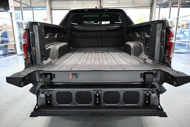 2026 Chevrolet Silverado EV Trail Boss - Photo 19