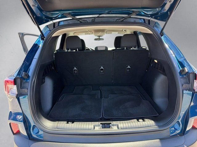 Used 2020 Green Ford SE image 22
