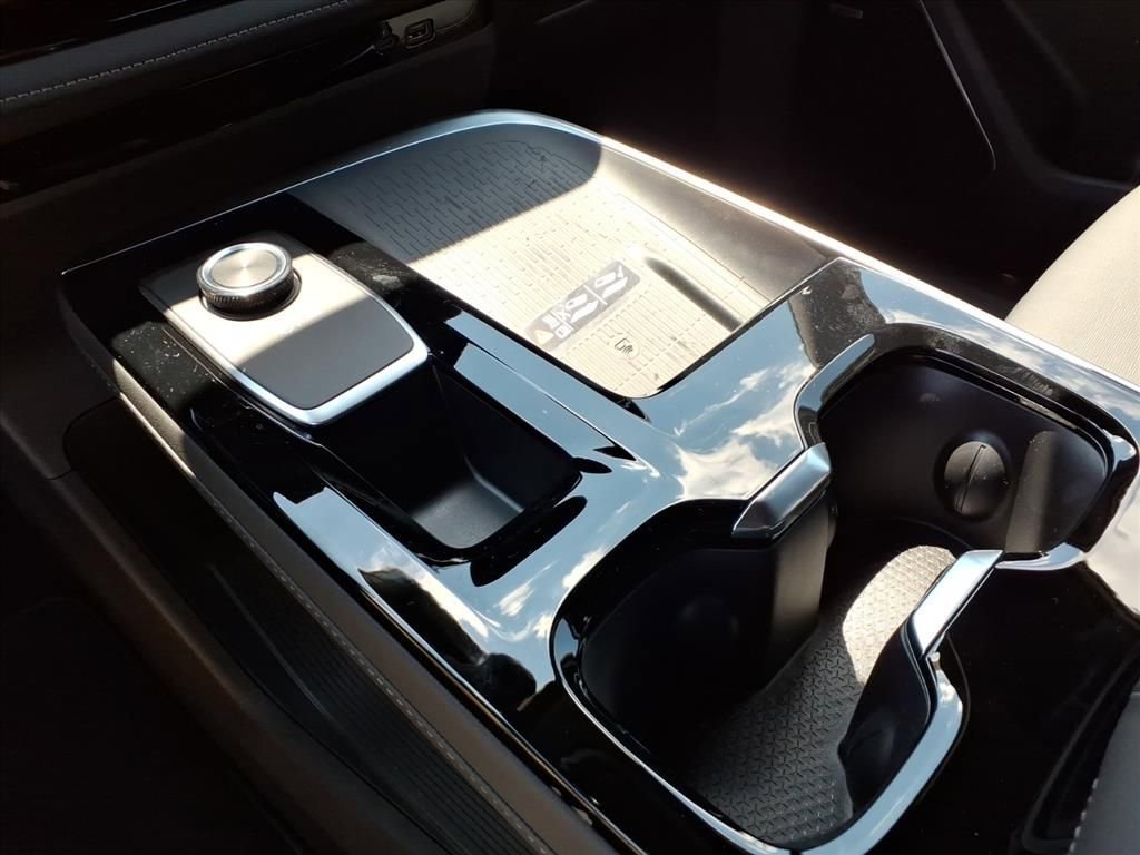 2026 Buick Enclave Preferred - Photo 15