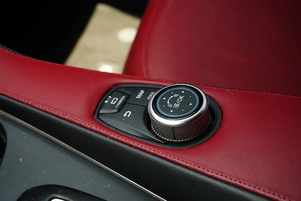 Used 2023 Gray INFINITI SPORT image 6