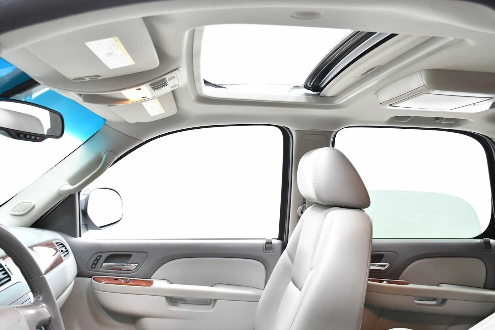 Used 2010 Sheer Silver Metallic Chevrolet LTZ image 11