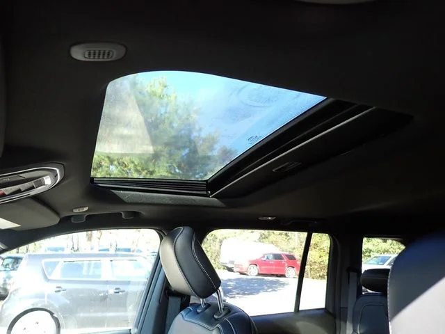 2025 Jeep Grand Cherokee Altitude - Photo 17