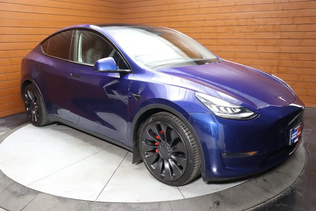 Used 2023 Deep Blue Metallic Tesla Performance image 18