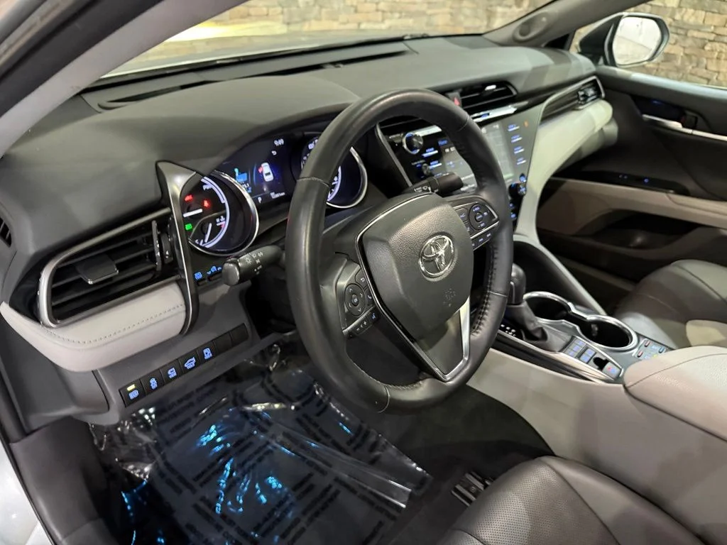 Used 2020 Celestial Silver Metallic Toyota XLE image 27