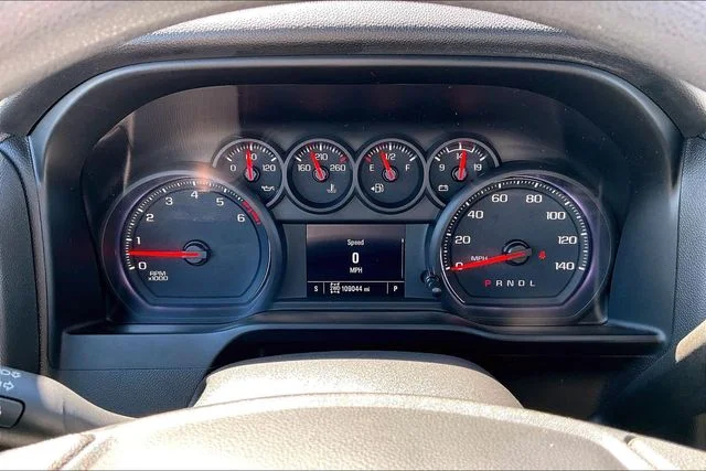 Used 2020 Red Chevrolet Custom Trail Boss image 14