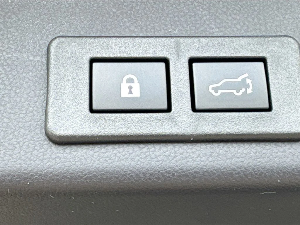 New 2026 AUTUMN GREEN METALLIC Subaru Limited 7-Passenger image 33