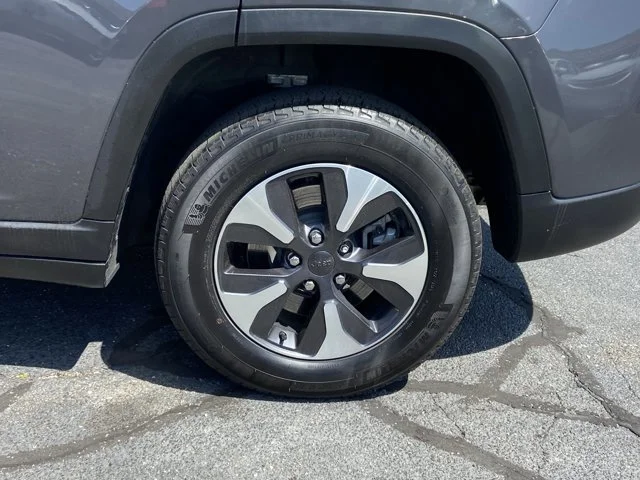 Used 2023 Baltic Gray Metallic Clearcoat Jeep  image 11