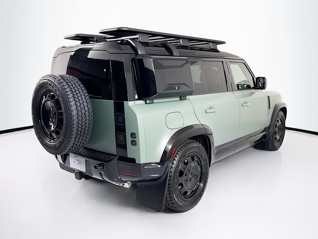 New 2026 Keswick Green Land Rover Trophy Edition Deep Sandglow image 5
