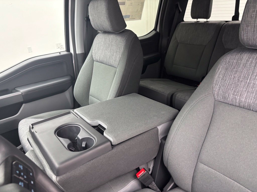 New 2026 White Ford XLT image 25
