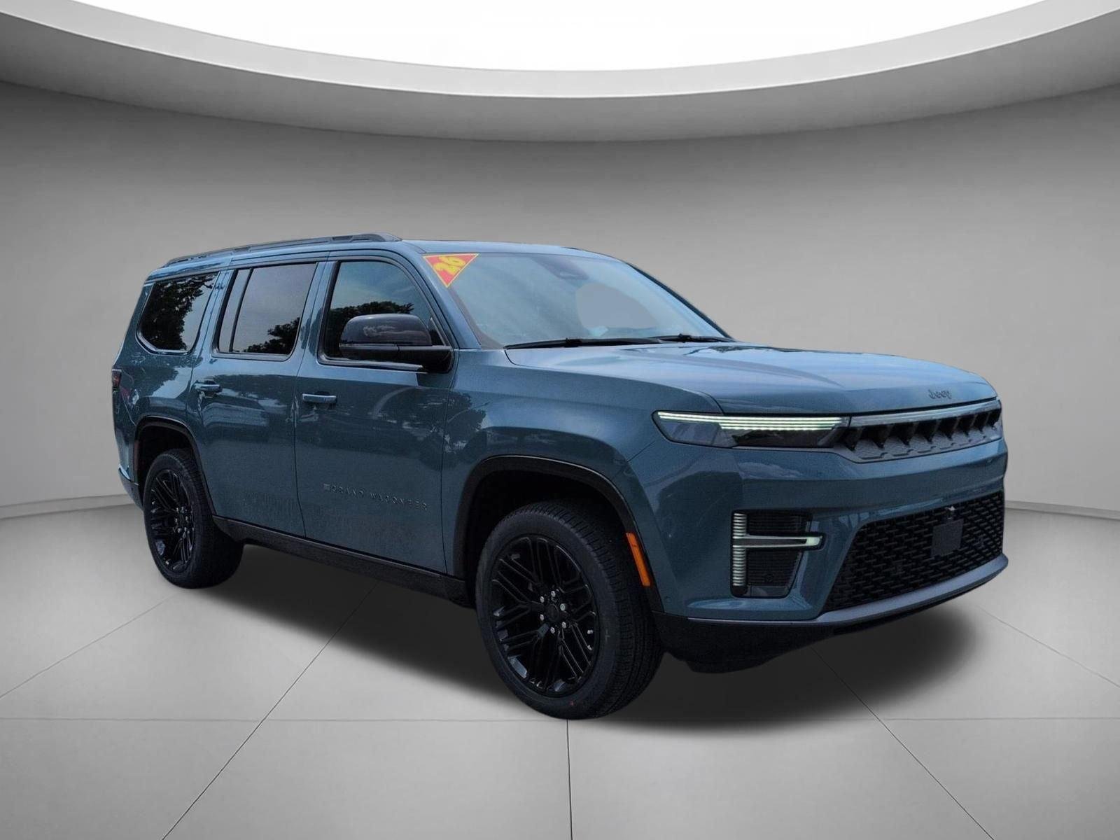 New 2026 Steel Blue Exterior Paint Jeep Limited Reserve image 7